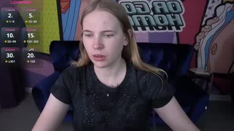 nikkyreyyy online show from 06/09/26, 05:30