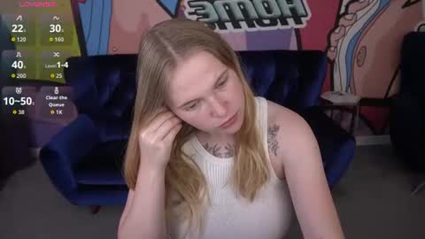 nikkyreyyy online show from 06/18/26, 05:41