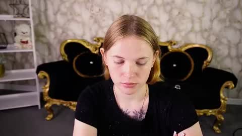 nikkyreyyy online show from 06/30/26, 05:41