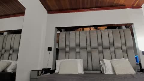     online show from 10/02/25, 11:28