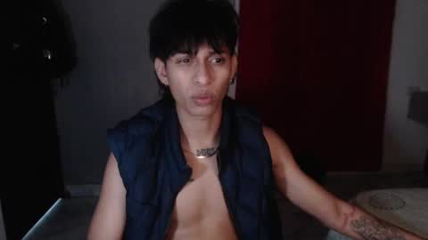 Snapshot of niklaus_wolf chatting on 10/13/25, 06:02 niklaus_wolf online show from 10/13/25, 06:02