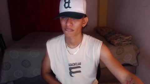 Snapshot of niklaus_wolf chatting on 10/30/25, 02:35 niklaus_wolf online show from 10/30/25, 02:35