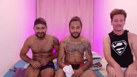 niko_roko online show from 10/24/25, 05:26