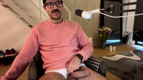 Nikolaj costeer online show from 02/04/25, 08:28