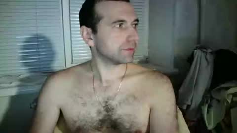 nikolas_vaz online show from 02/26/25, 09:48