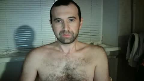 nikolas_vaz online show from 10/18/25, 08:20