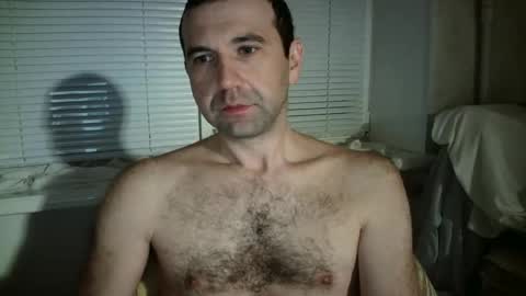 nikolas_vaz online show from 10/21/25, 08:53