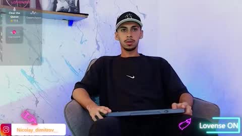    online show from 10/23/25, 05:40