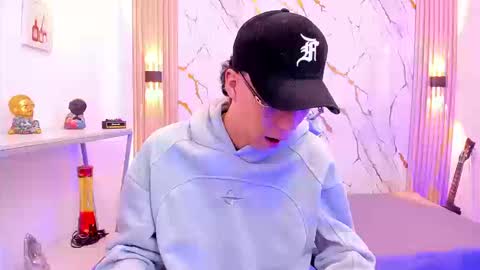    online show from 03/13/26, 04:30