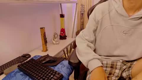 Snapshot of nikolay_gregori chatting on 07/15/26, 04:29 online show from 07/15/26, 04:29