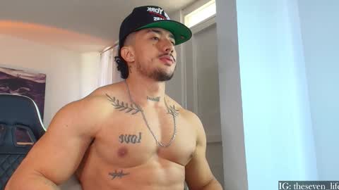 Niko online show from 10/19/25, 01:56