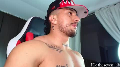 Snapshot of nikolaylisin chatting on 07/25/26, 02:53 Niko online show from 07/25/26, 02:53