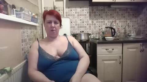Snapshot of nikolettared chatting on 01/09/25, 03:04 Nikoletta online show from 01/09/25, 03:04