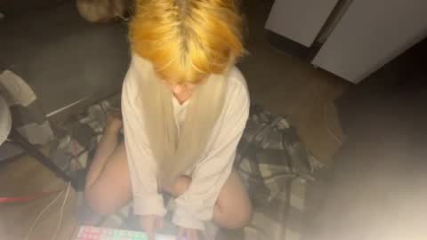 nikoli_naw online show from 04/13/26, 07:52