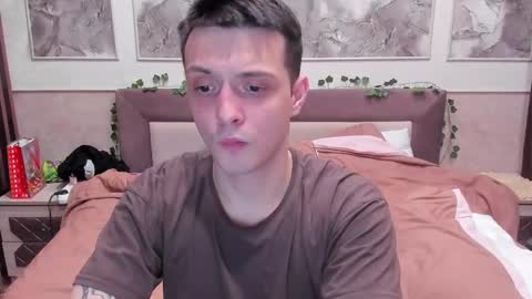 Nikolos online show from 01/22/25, 02:04