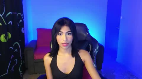 Snapshot of nikolwalter chatting on 05/07/26, 02:39 nikolwalter online show from 05/07/26, 02:39