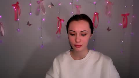 nikonara_ online show from 02/22/26, 01:53