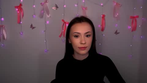 nikonara_ online show from 03/07/26, 02:14