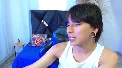 Niko online show from 03/05/26, 02:13