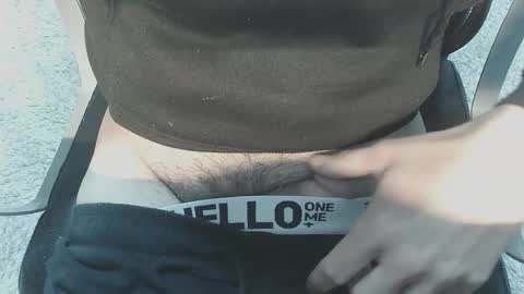 Snapshot of nikosfor chatting on 04/06/26, 06:42 smalldck online show from 04/06/26, 06:42