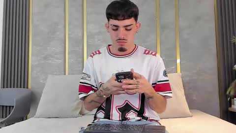 Niko Stone online show from 01/06/26, 05:00