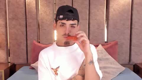 Niko Stone online show from 04/02/26, 03:04