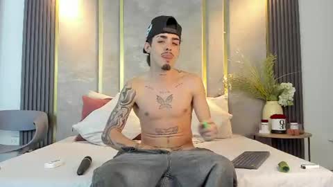 Snapshot of nikostone chatting on 06/11/26, 02:53 Niko Stone online show from 06/11/26, 02:53