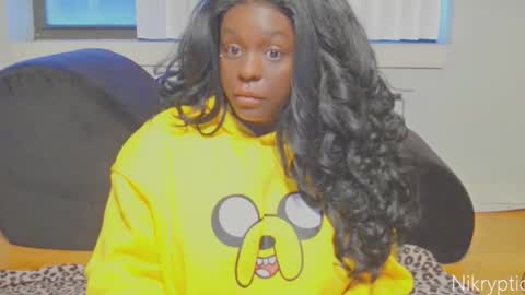 Nikole online show from 12/03/25, 09:35