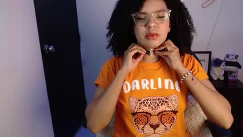 Nicole    GTM-5 1100 pm - 700 am online show from 01/14/25, 07:38