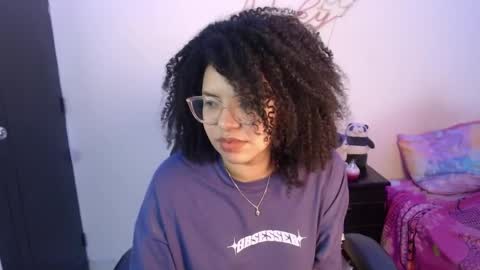 Nicole    GTM-5 1100 pm - 700 am online show from 01/21/25, 09:24