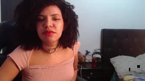 Nicole    GTM-5 1100 pm - 700 am online show from 04/18/26, 05:33