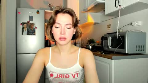 Veronica online show from 03/06/25, 08:08