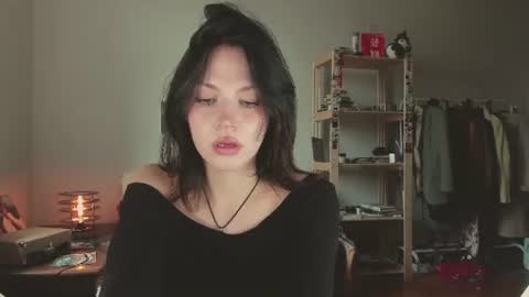 Veronica online show from 06/15/26, 10:17