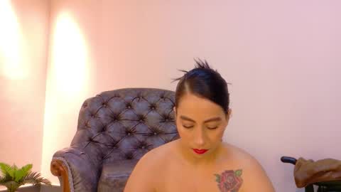  NIKY SMIT  online show from 10/09/25, 10:35