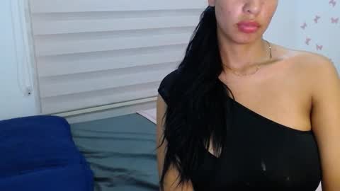 nila online show from 11/06/25, 12:22