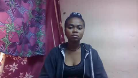 Snapshot of nilahmarie chatting on 09/09/25, 12:05 nilah online show from 09/09/25, 12:05