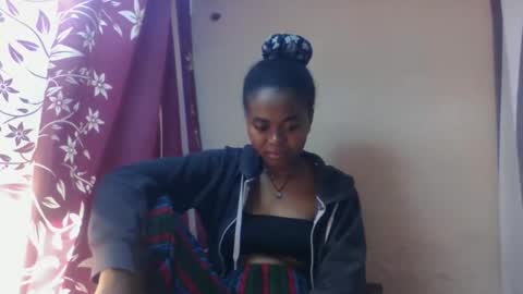 Snapshot of nilahmarie chatting on 09/10/25, 11:32 nilah online show from 09/10/25, 11:32