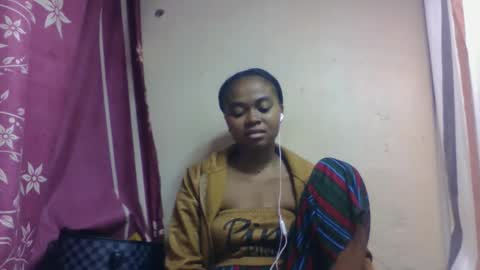 Snapshot of nilahmarie chatting on 09/15/25, 06:52 nilah online show from 09/15/25, 06:52