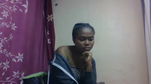 Snapshot of nilahmarie chatting on 09/26/25, 08:13 nilah online show from 09/26/25, 08:13