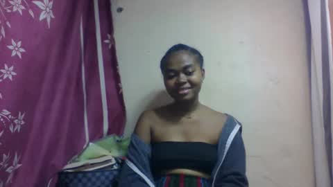 Snapshot of nilahmarie chatting on 10/04/25, 06:39 nilah online show from 10/04/25, 06:39