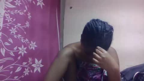 Snapshot of nilahmarie chatting on 10/15/25, 08:47 nilah online show from 10/15/25, 08:47