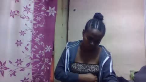 nilah online show from 11/01/25, 07:54