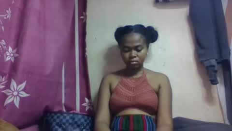 nilah online show from 11/17/25, 02:50