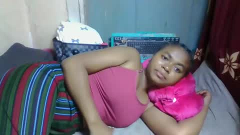 Snapshot of nilahmarie chatting on 04/18/26, 08:20 nilah online show from 04/18/26, 08:20