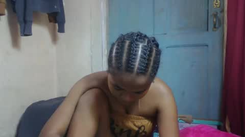 Snapshot of nilahmarie chatting on 04/20/26, 07:11 nilah online show from 04/20/26, 07:11