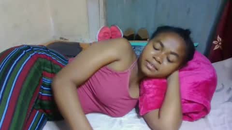 Snapshot of nilahmarie chatting on 05/02/26, 04:56 nilah online show from 05/02/26, 04:56