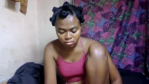 Snapshot of nilahmarie chatting on 05/27/26, 05:32 nilah online show from 05/27/26, 05:32