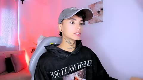 Nilam online show from 04/19/26, 06:07