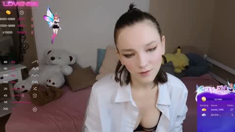 Snapshot of nillie_kelly chatting on 12/06/24, 09:13 Nillie online show from 12/06/24, 09:13