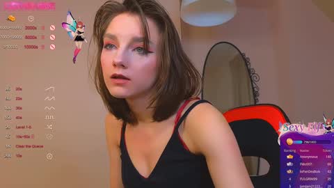 Snapshot of nillie_kelly chatting on 12/18/24, 12:43 Nillie online show from 12/18/24, 12:43